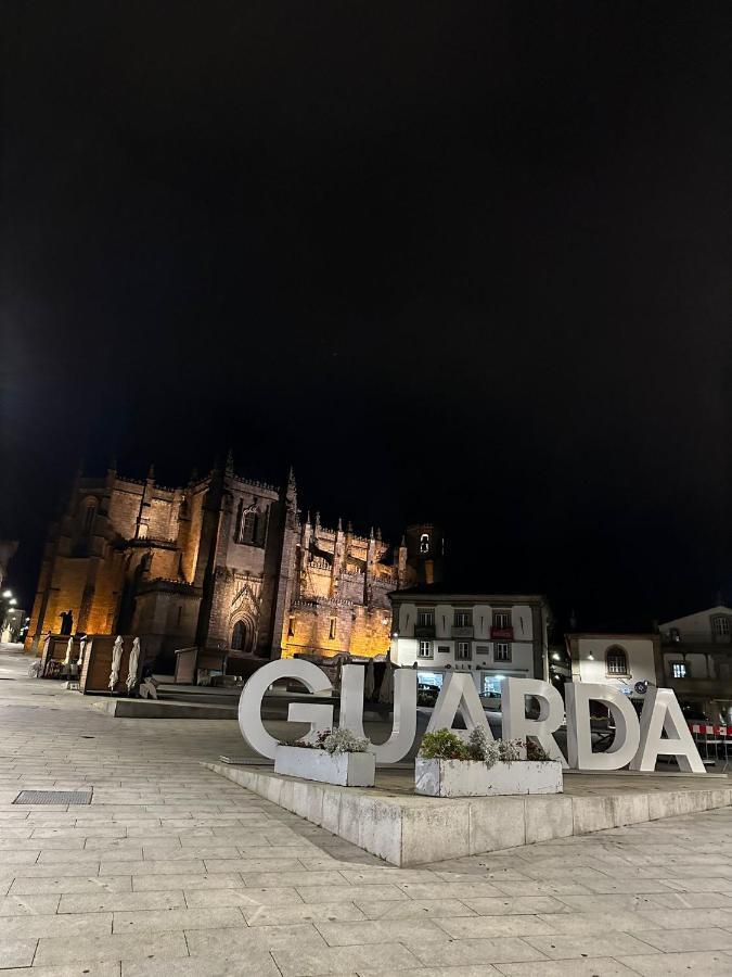 Rustico T1 No Centro Cidade Guarda Bagian luar foto